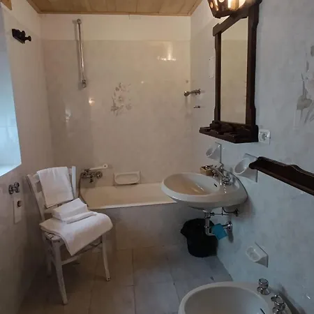 Diffuso Nel Cuore Aparthotel Ornica