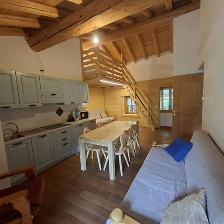Aparthotel Diffuso Nel Cuore 3*
